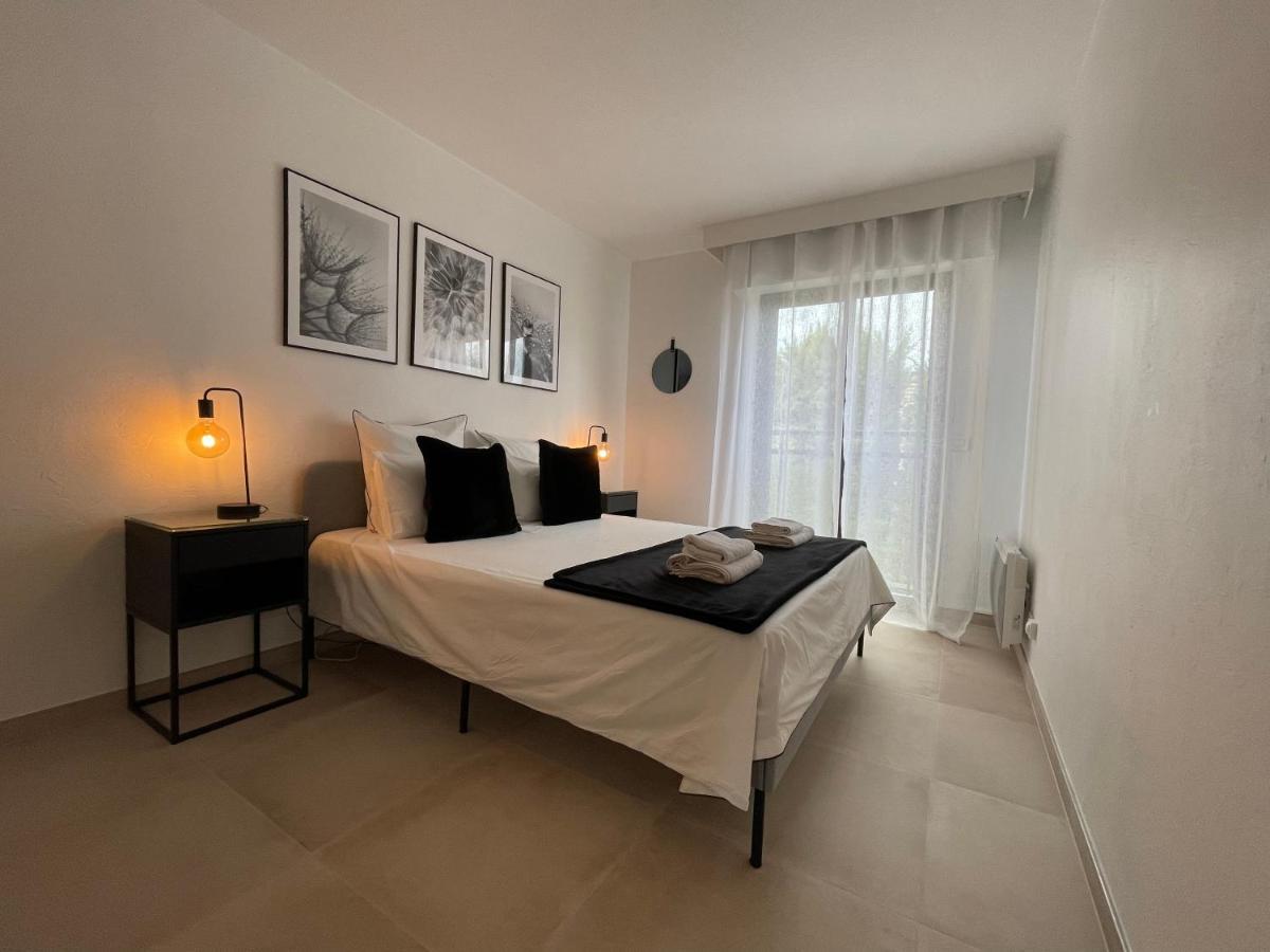 Domaine D'Ahmosis, Modern 2 Bedrooms Refurbished Apartment, F3 Moderne Fraichement Renove Ле-Канне Екстер'єр фото