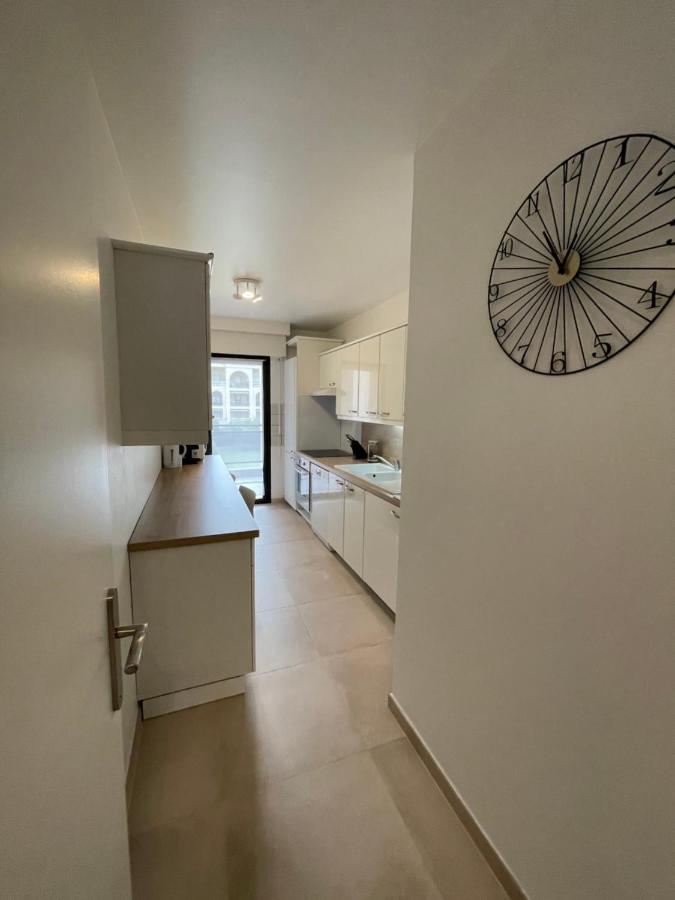 Domaine D'Ahmosis, Modern 2 Bedrooms Refurbished Apartment, F3 Moderne Fraichement Renove Ле-Канне Екстер'єр фото