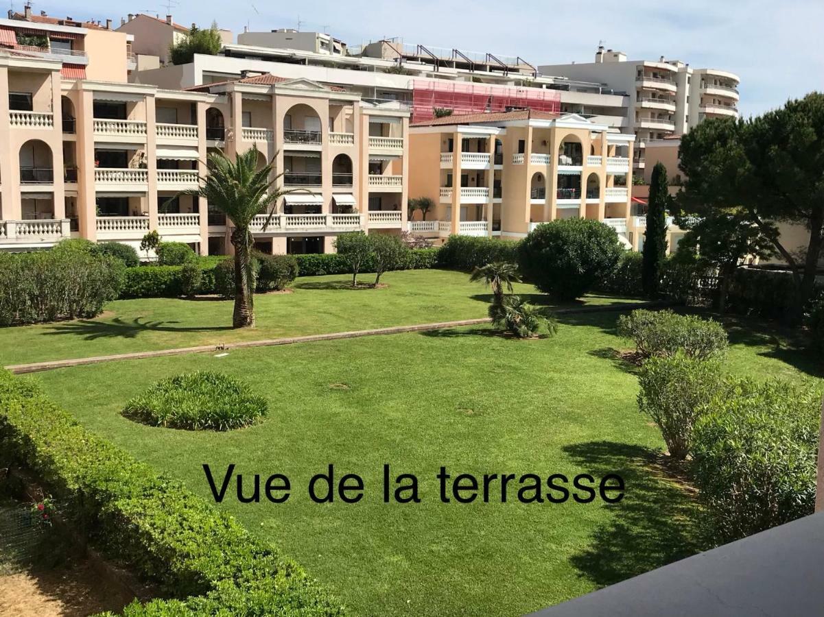 Domaine D'Ahmosis, Modern 2 Bedrooms Refurbished Apartment, F3 Moderne Fraichement Renove Ле-Канне Екстер'єр фото